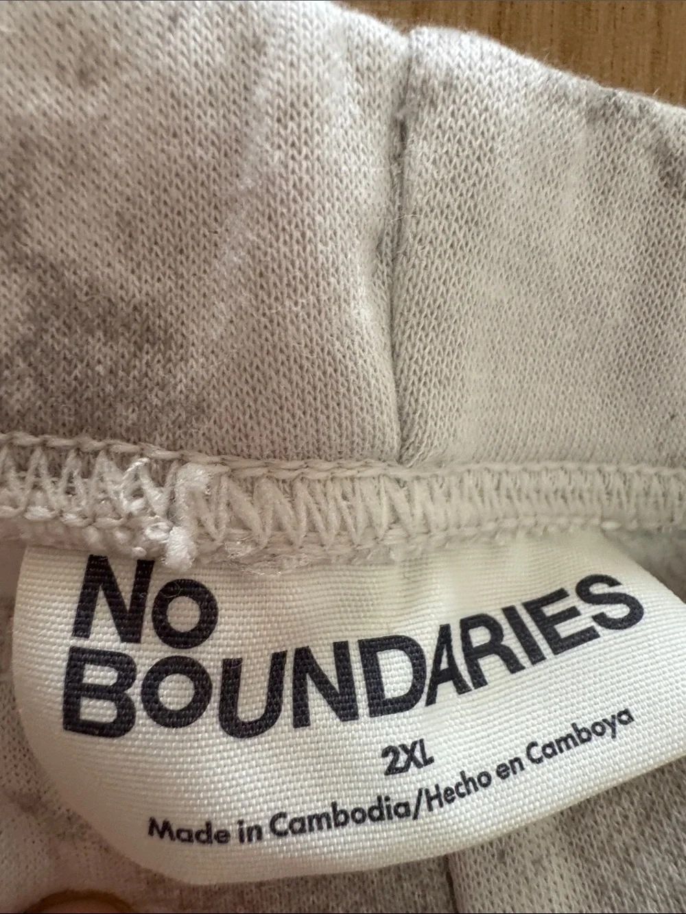 No Boundaries White & Gray Marble Tie-Dye Athletic Shorts